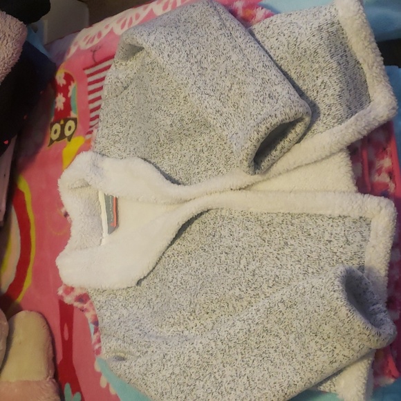 Three jackets - Picture 2 of 7